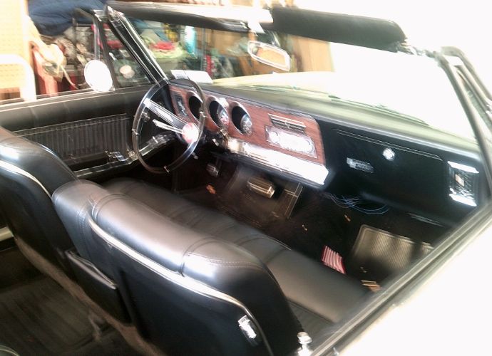 Unknown-98-1967-Light-Yellow-Black-2
