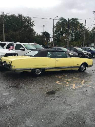 Unknown-98-1968-Yellow-7