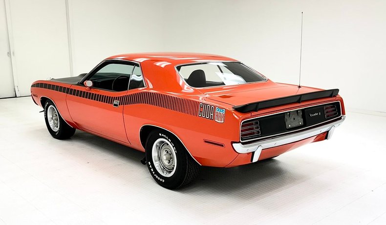 Unknown-Aar-1970-TorRed-Black-1