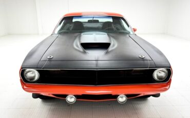 Unknown-Aar-1970-TorRed-Black-12
