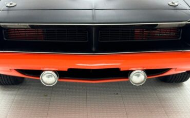 Unknown-Aar-1970-TorRed-Black-13