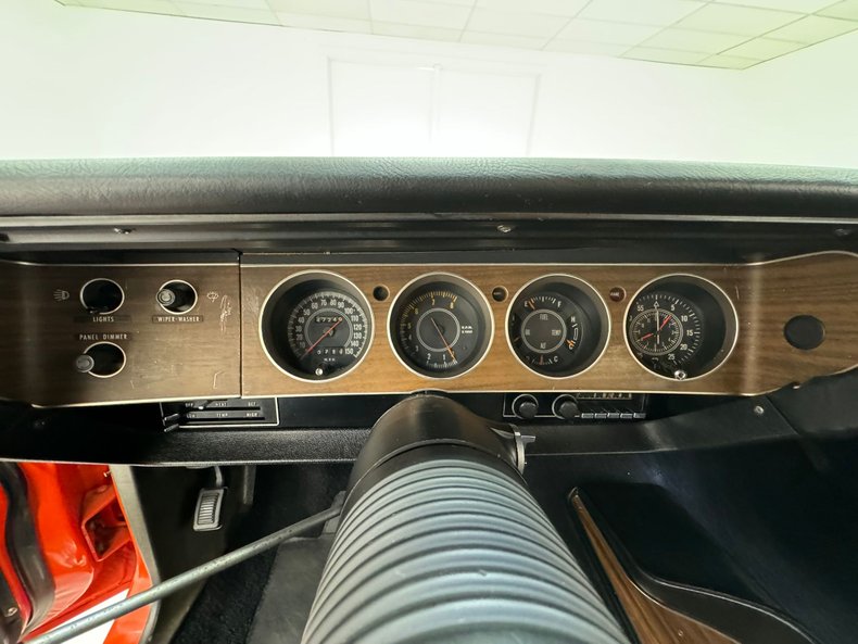 Unknown-Aar-1970-TorRed-Black-48