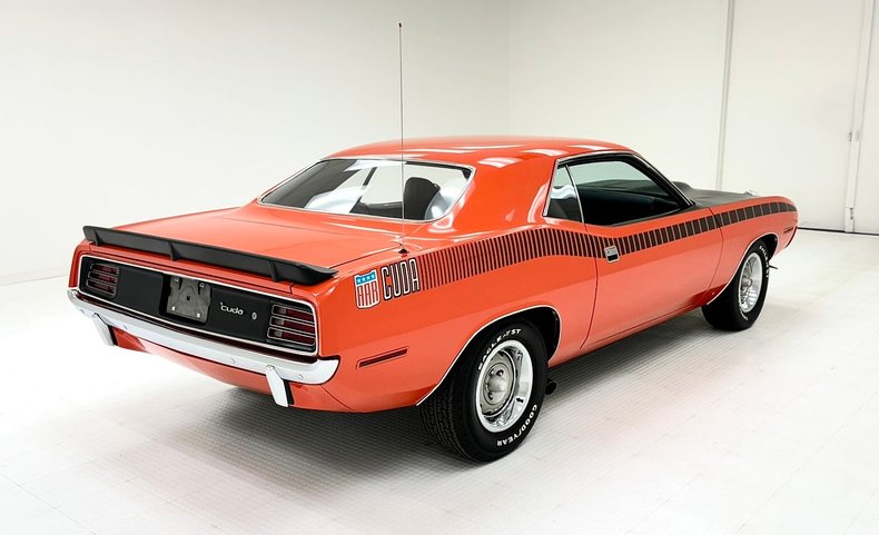 Unknown-Aar-1970-TorRed-Black-9