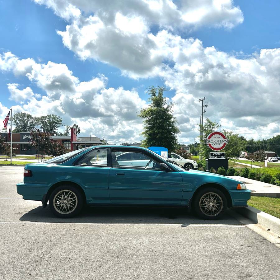 Unknown-Acura-integra-1991-blue