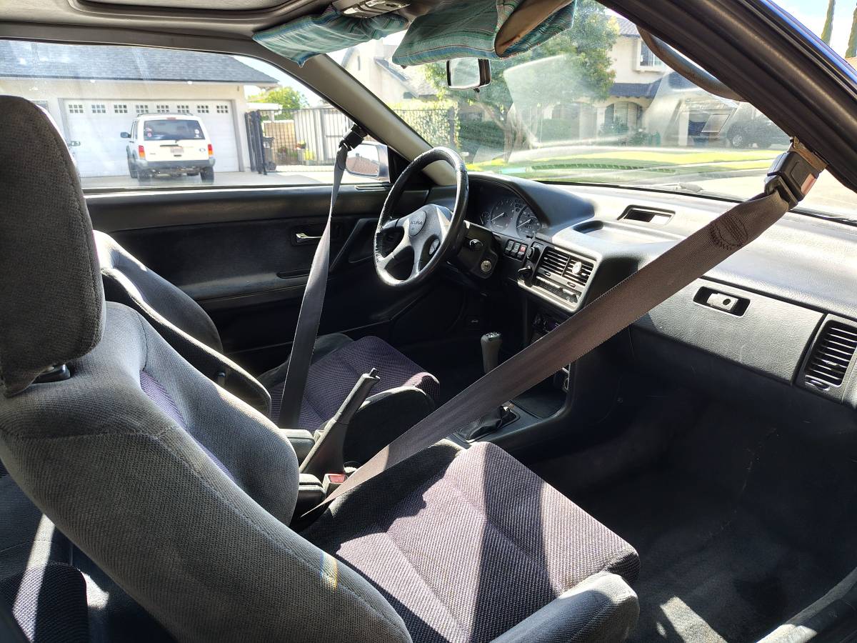 Unknown-Acura-integra-1993-grey-10