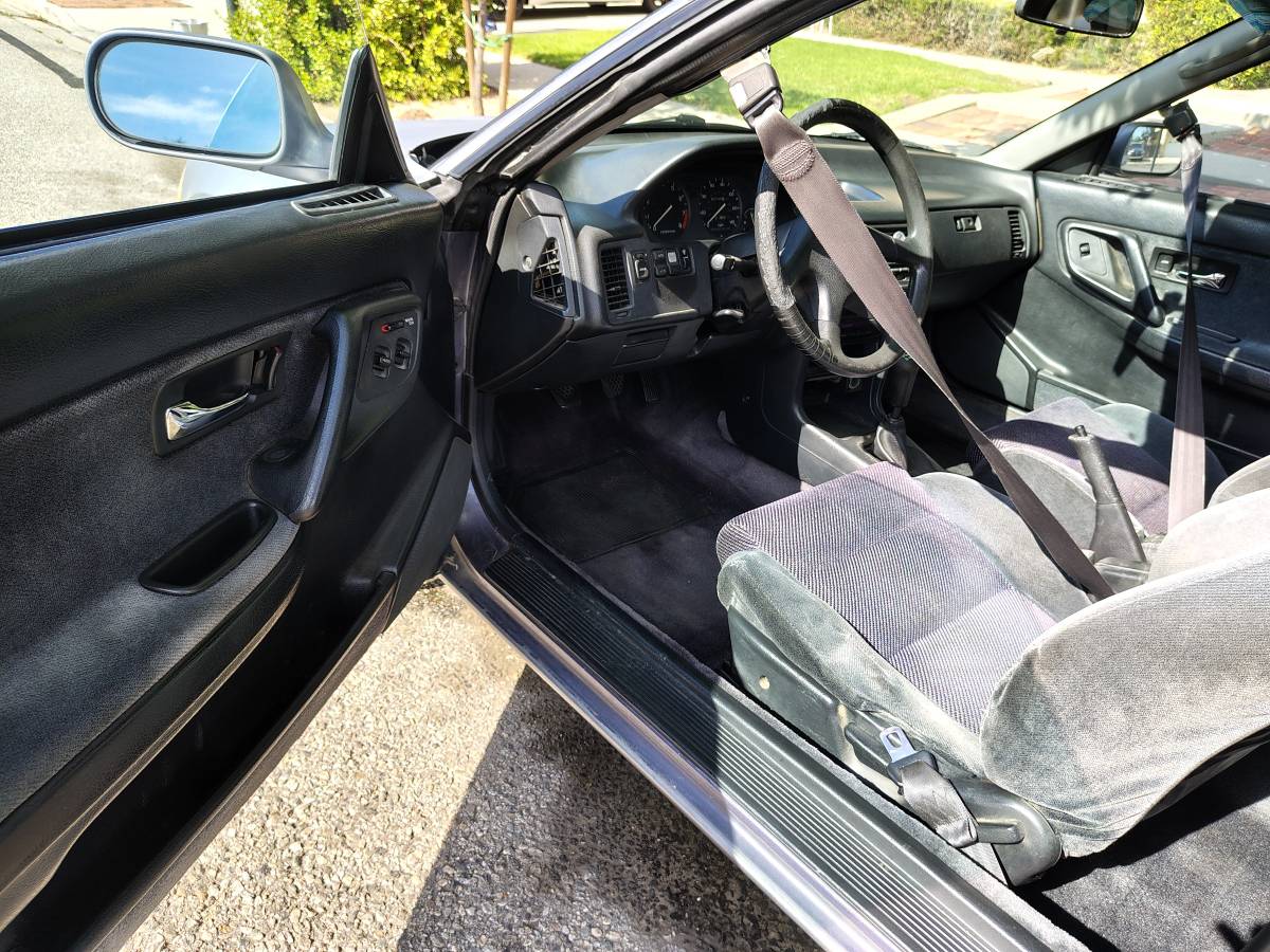 Unknown-Acura-integra-1993-grey-14