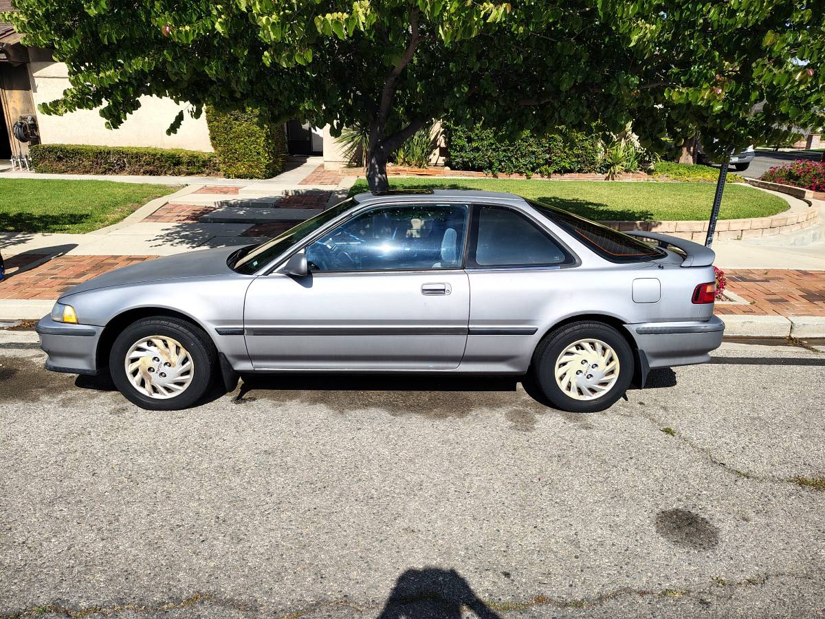 Unknown-Acura-integra-1993-grey