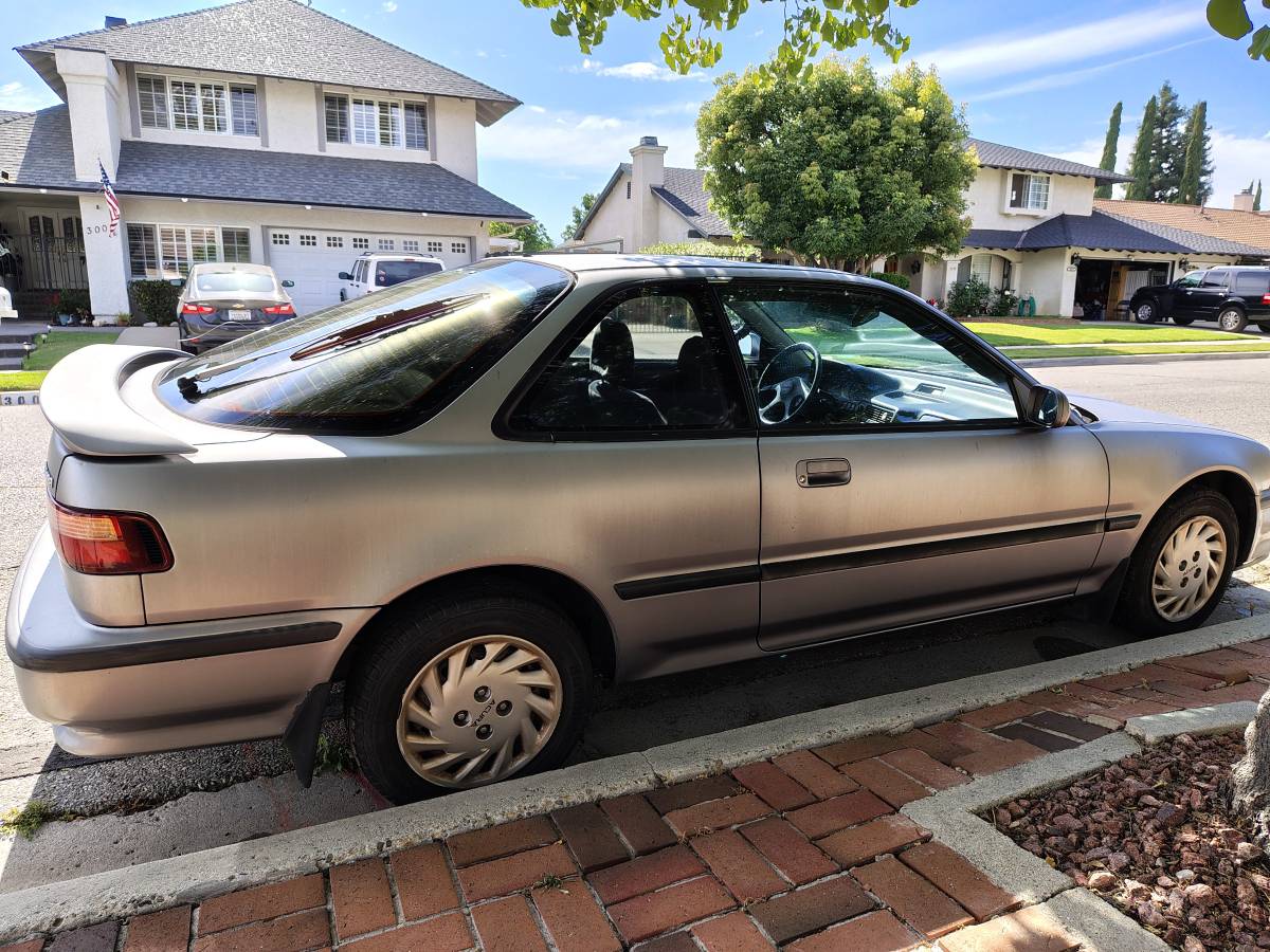 Unknown-Acura-integra-1993-grey-4