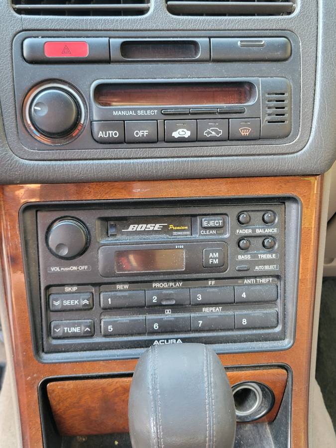 Unknown-Acura-legend-1995-blue-1