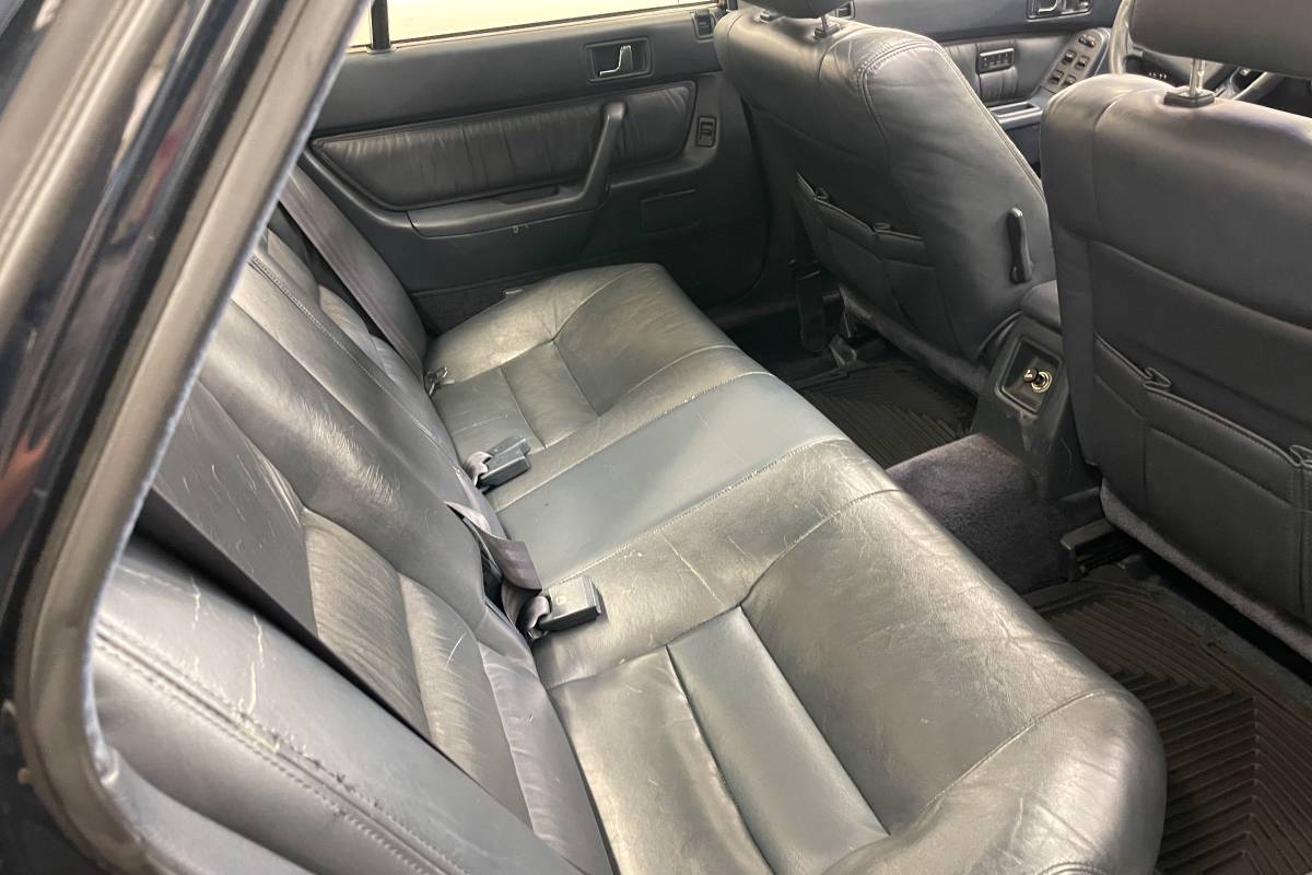 Unknown-Acura-legend-l-1990-blue-10