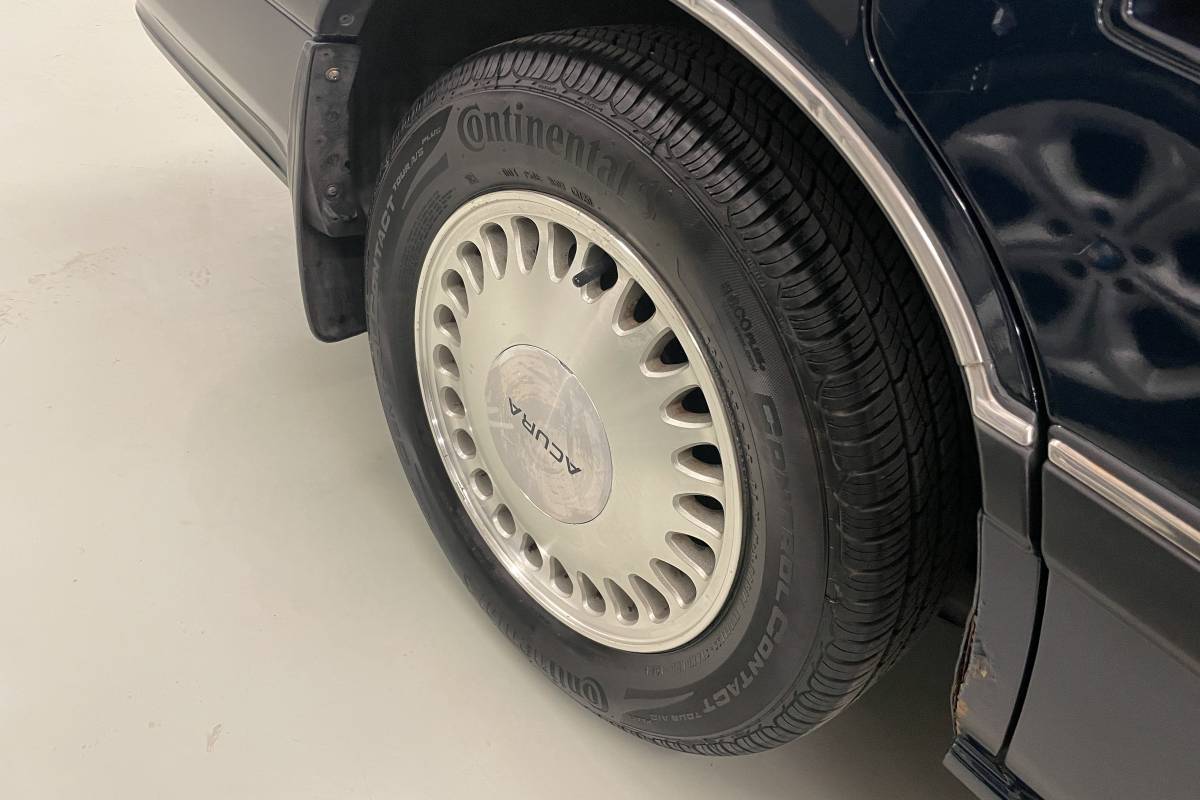 Unknown-Acura-legend-l-1990-blue-15