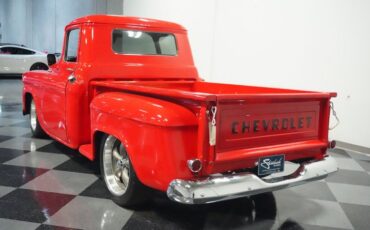 Unknown-Apache-1958-Red-Black-10