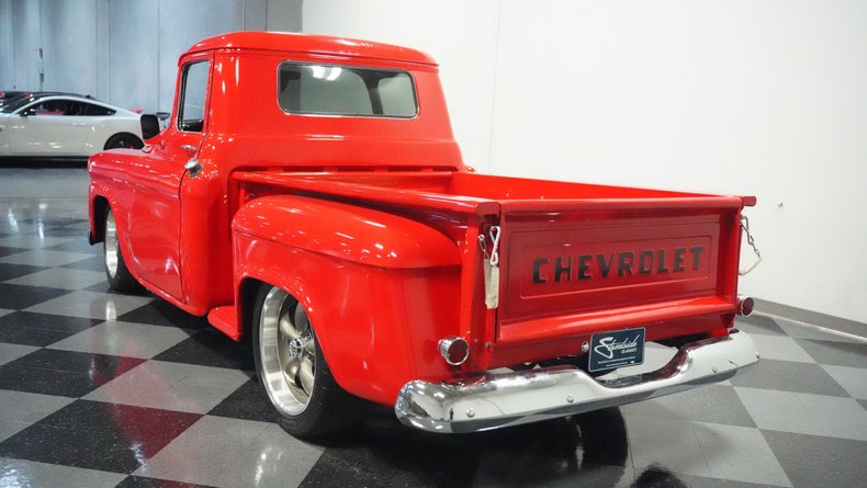 Unknown-Apache-1958-Red-Black-10