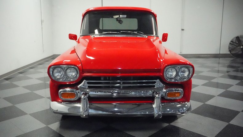 Unknown-Apache-1958-Red-Black-17