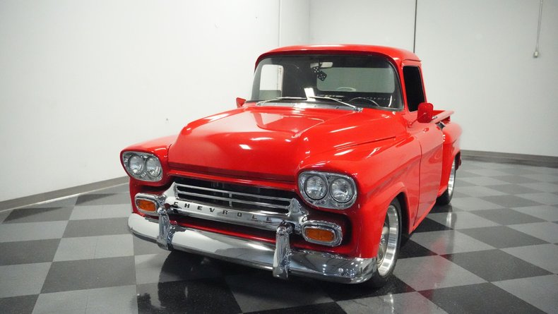 Unknown-Apache-1958-Red-Black-21
