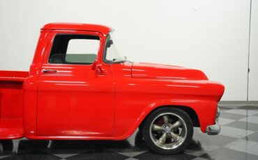 Unknown-Apache-1958-Red-Black-30