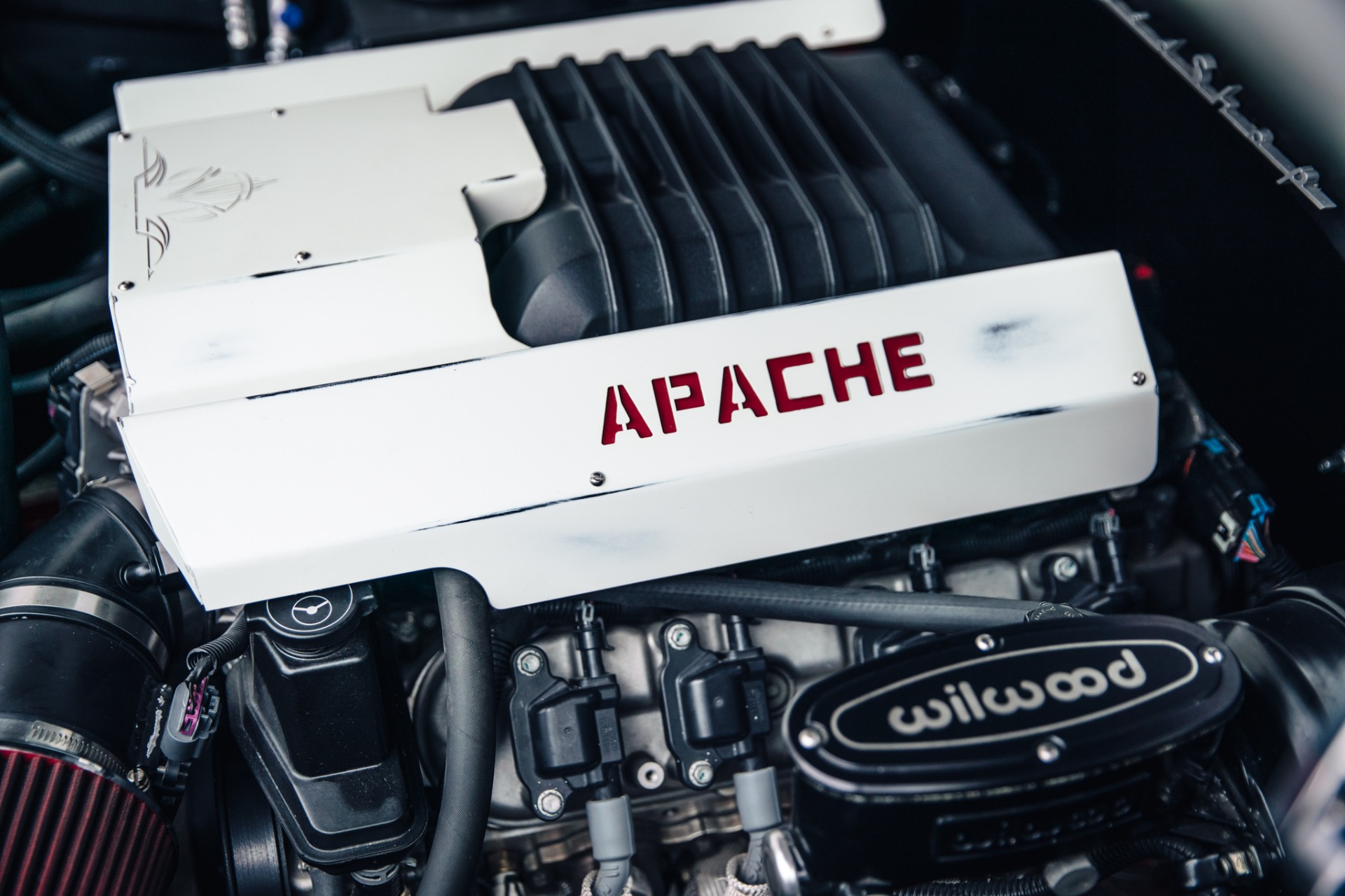 Unknown-Apache-1959-White-Red