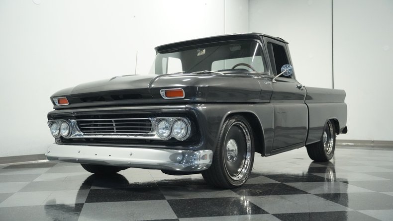 Unknown-Apache-1961-Smoke-Gray-Metallic-Black-17
