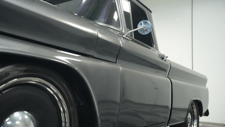 Unknown-Apache-1961-Smoke-Gray-Metallic-Black-18