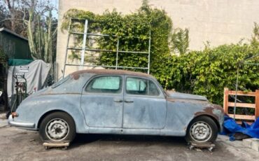 Unknown-Aurelia-1955-Blue-Tan-1
