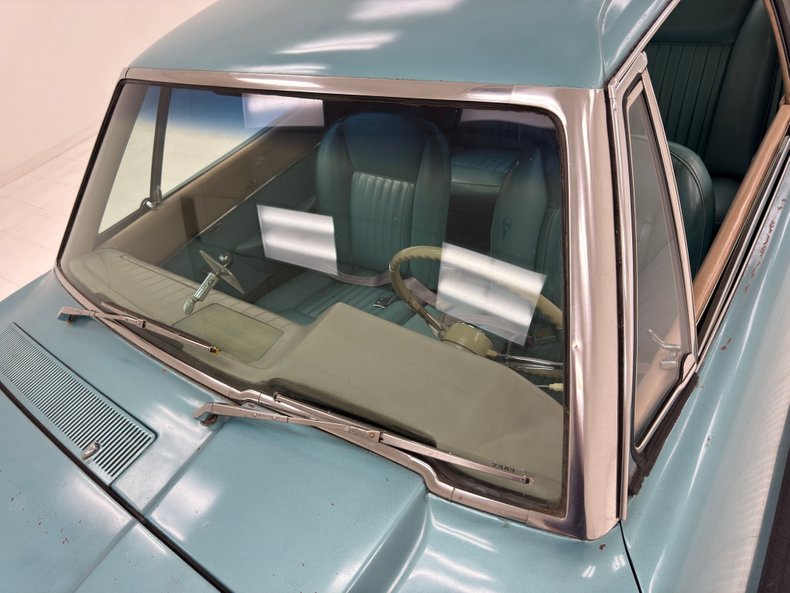 Unknown-Avanti-1963-Avanti-Turquoise-Turquoise-23