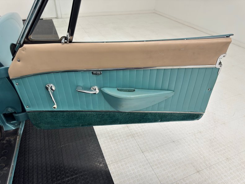Unknown-Avanti-1963-Avanti-Turquoise-Turquoise-40
