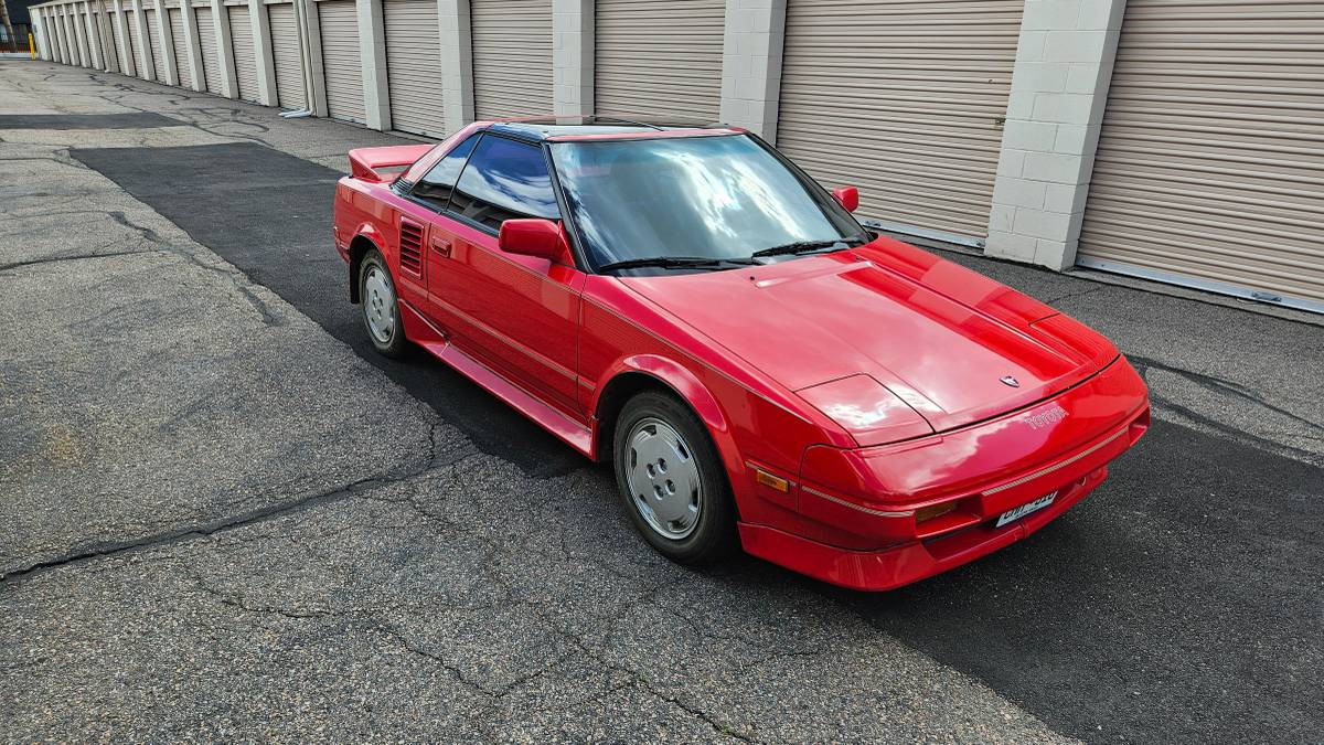 Unknown-Aw11-mr2-1989-red-1