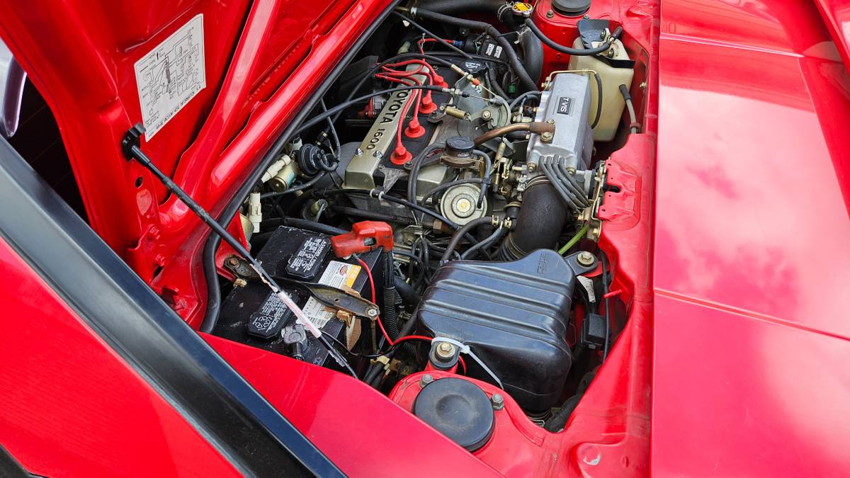 Unknown-Aw11-mr2-1989-red-8