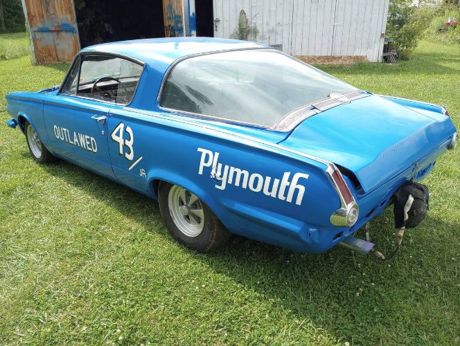 Unknown-Barracuda-1965-Blue-5