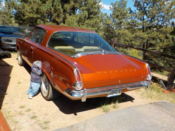Unknown-Barracuda-1965-Orange-9