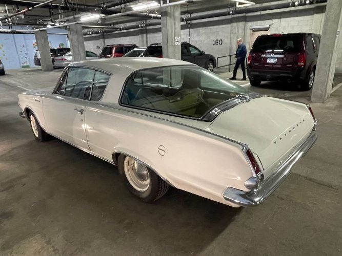 Unknown-Barracuda-1965-White-14