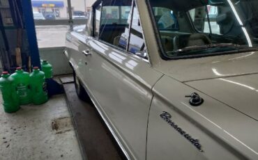 Unknown-Barracuda-1965-White-30