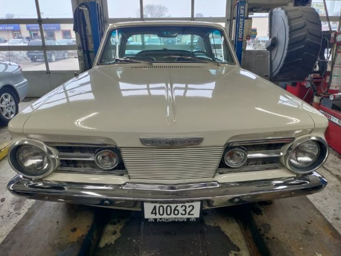 Unknown-Barracuda-1965-White-7