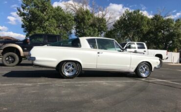 Unknown-Barracuda-1965-White-Black-3