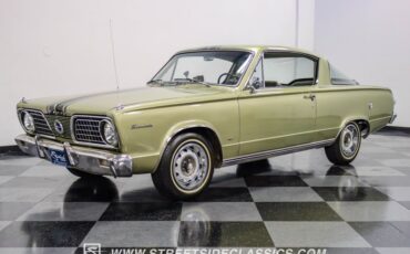 Unknown-Barracuda-1966-Citron-Gold-Metallic-Green-2