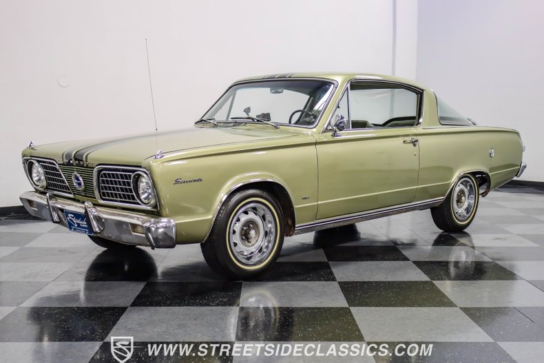 Unknown-Barracuda-1966-Citron-Gold-Metallic-Green-2