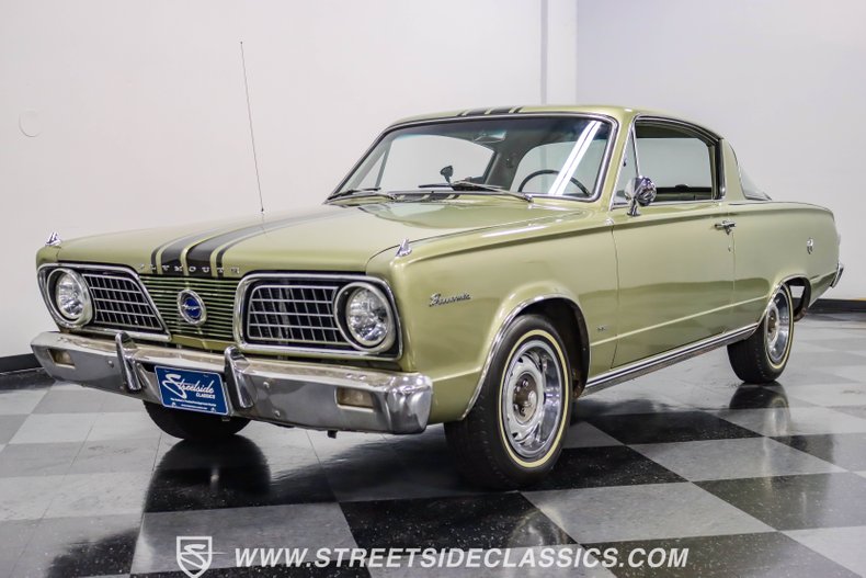 Unknown-Barracuda-1966-Citron-Gold-Metallic-Green-20
