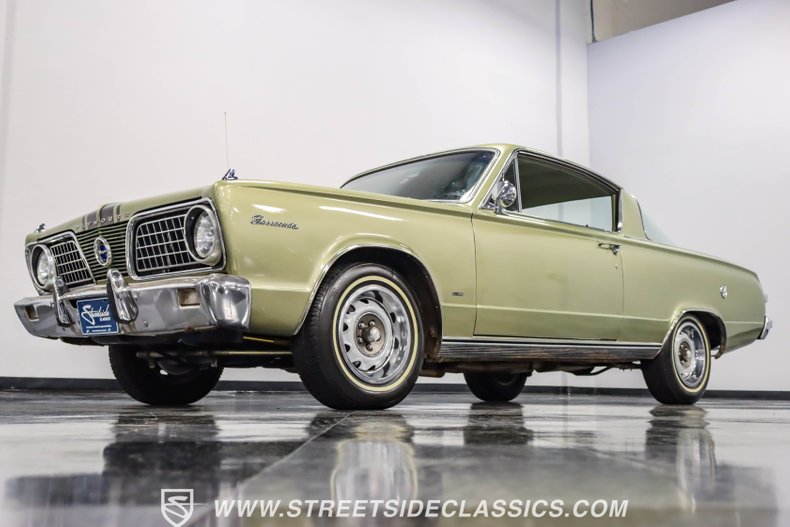 Unknown-Barracuda-1966-Citron-Gold-Metallic-Green-23