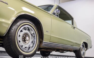 Unknown-Barracuda-1966-Citron-Gold-Metallic-Green-24