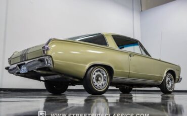 Unknown-Barracuda-1966-Citron-Gold-Metallic-Green-29