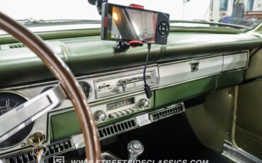 Unknown-Barracuda-1966-Citron-Gold-Metallic-Green-46