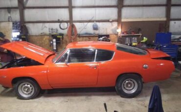 Unknown-Barracuda-1967-Orange-12