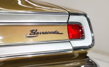 Unknown-Barracuda-1968-Ember-Gold-Black-11