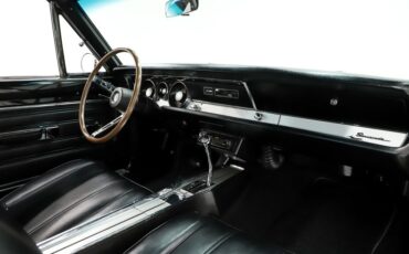 Unknown-Barracuda-1968-Ember-Gold-Black-29