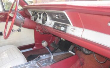 Unknown-Barracuda-1969-Red-White-13