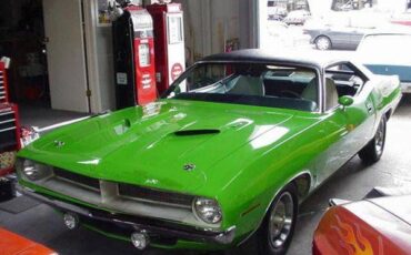 Unknown-Barracuda-1970-Green-White