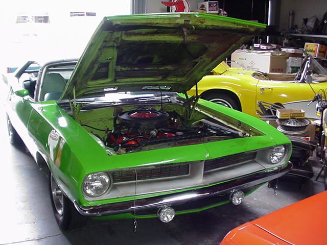 Unknown-Barracuda-1970-Green-White-7