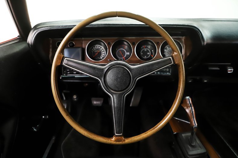 Unknown-Barracuda-1970-Hemi-Orange-Black-16