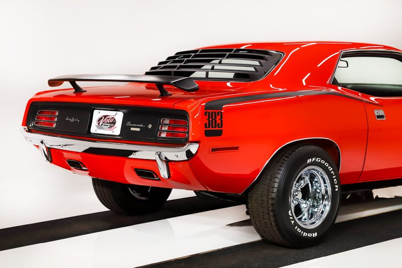 Unknown-Barracuda-1970-Hemi-Orange-Black-18