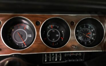Unknown-Barracuda-1970-Hemi-Orange-Black-19